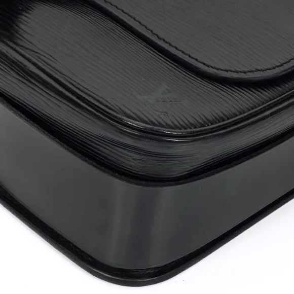 Louis Vuitton Vintage Epi Noir MM Cartouchière Crossbody - Picture 10 of 14